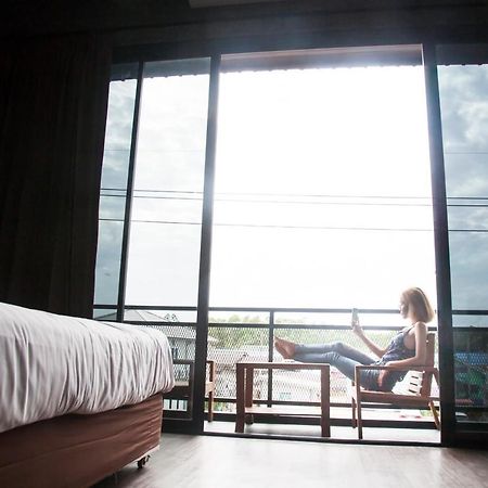 วัน โฟร์ เซเว่น โอเต็ล แอนด์ สนุ๊กเกอร์ บาร์ Hotel ระยอง ภายนอก รูปภาพ