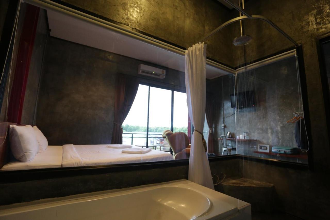 วัน โฟร์ เซเว่น โอเต็ล แอนด์ สนุ๊กเกอร์ บาร์ Hotel ระยอง ภายนอก รูปภาพ